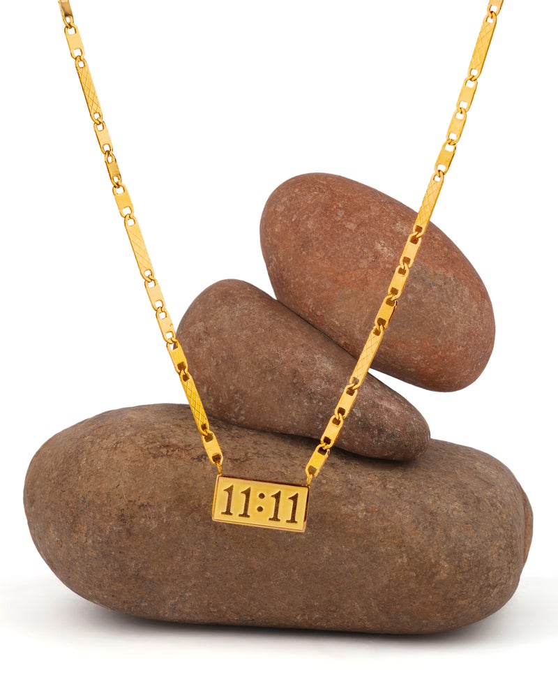 TAAHIRA Rectangle Pendant Gold Plated Necklace - Image 2